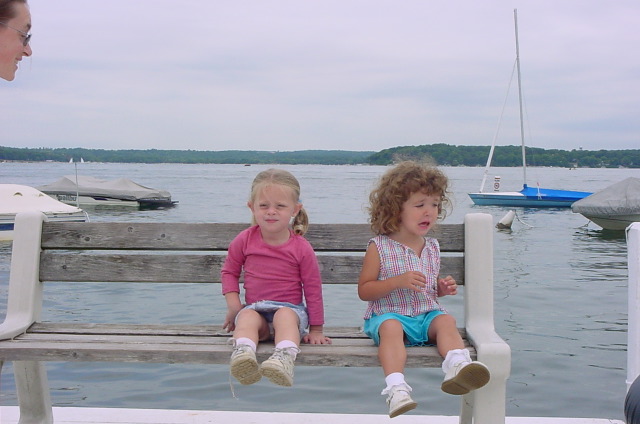 LG/Chlo&eacute; & Elizabeth